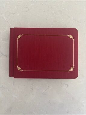 Creative Memories 5X7 Cranberry Album with Gold Accents